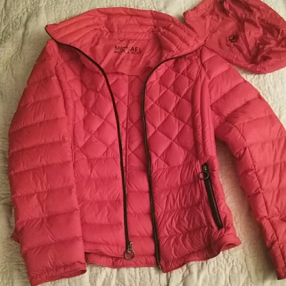 Michael Kors red  nilon jacket - Picture 3 of 4